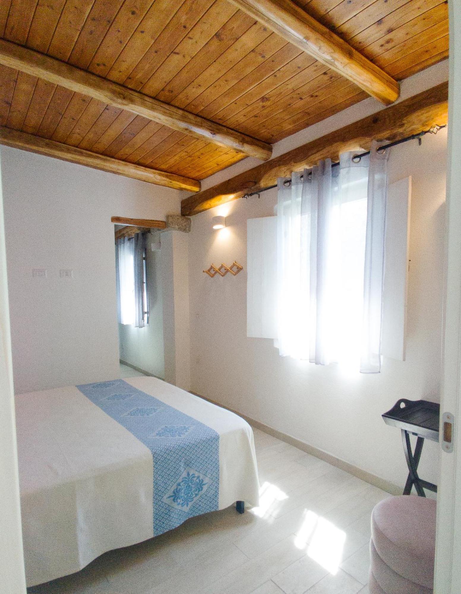 Dimora Mare Apartment ซาน เตโอโดโร ภายนอก รูปภาพ