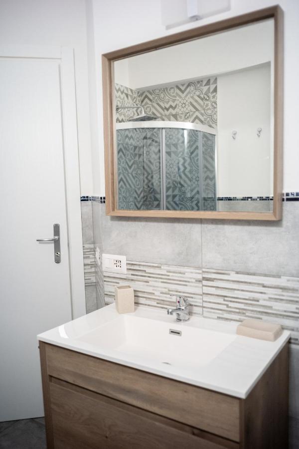 Dimora Mare Apartment ซาน เตโอโดโร ภายนอก รูปภาพ